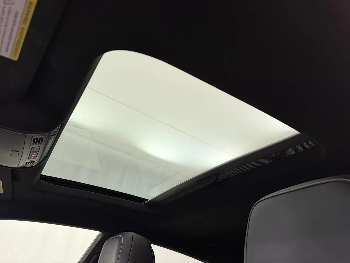Volkswagen Arteon photo 9