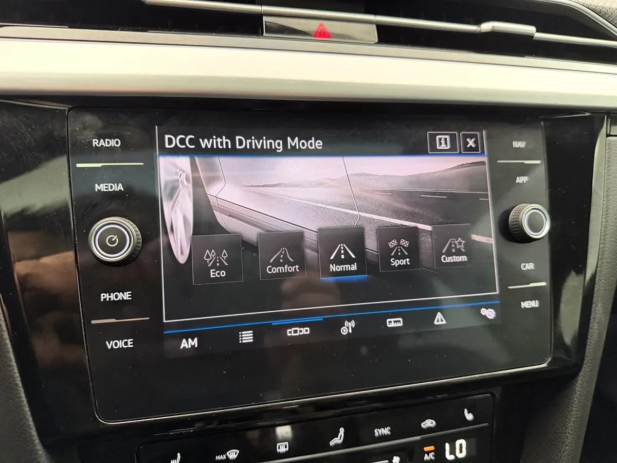 Volkswagen Arteon photo 24