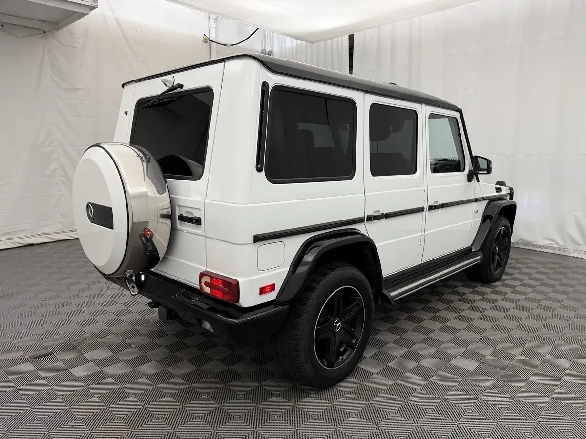 Mercedes-Benz G-Class photo 5