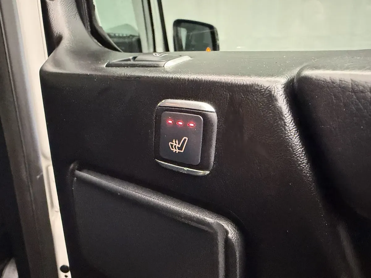 Mercedes-Benz G-Class photo 26
