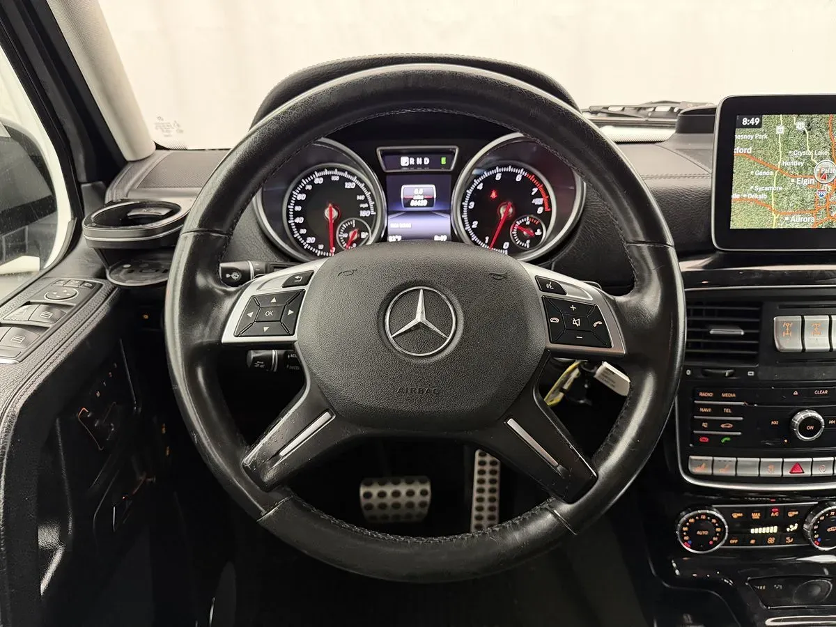 Mercedes-Benz G-Class photo 10