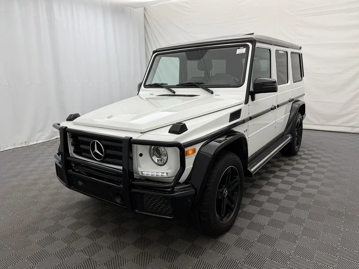 Mercedes-Benz G-Class photo 2
