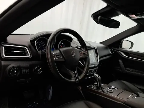 More photos of 2019 Maserati Ghibli S Q4 at Autos of Chicago, IL
