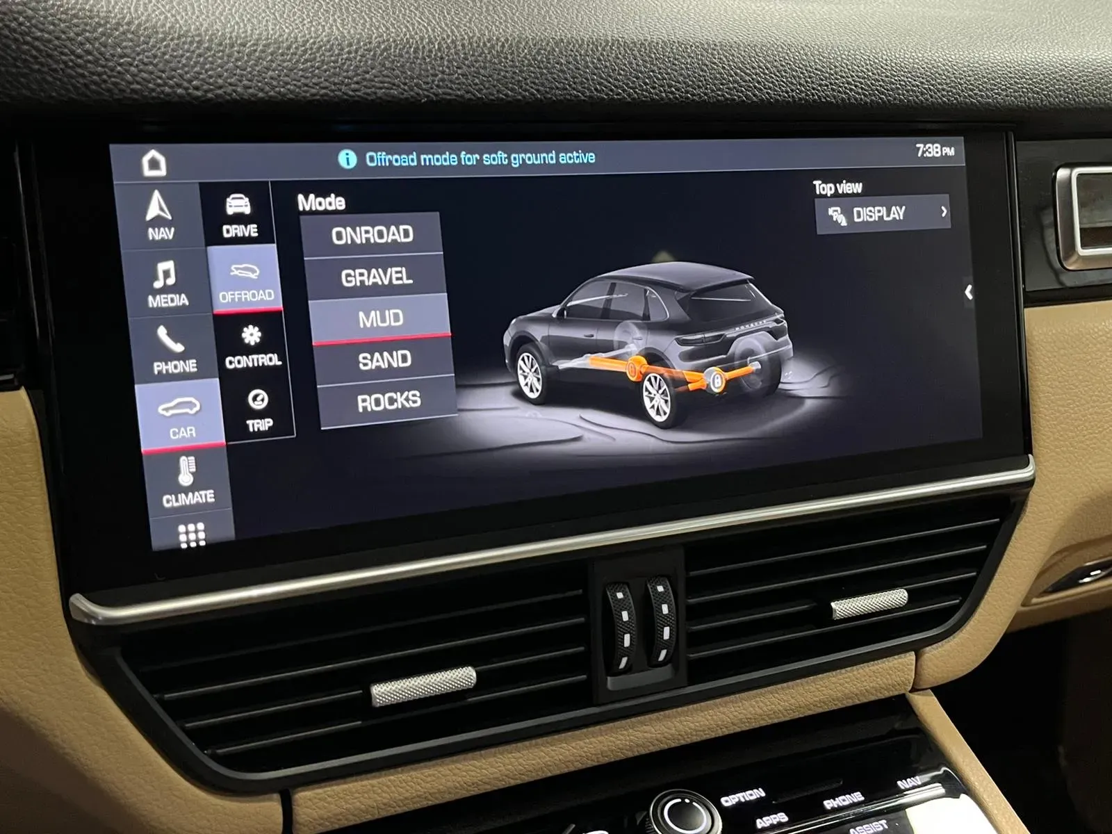 Porsche Cayenne photo 18