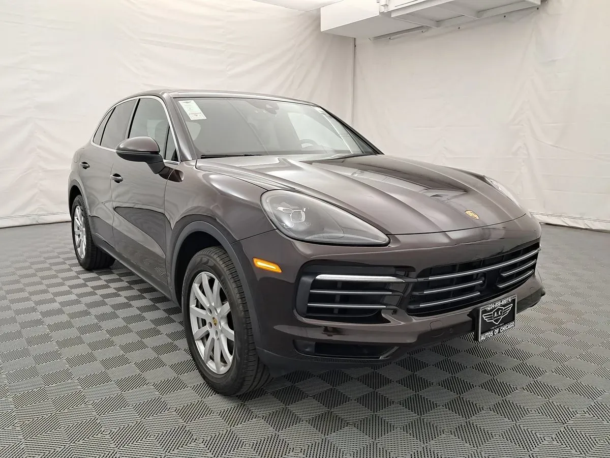 Porsche Cayenne photo 2