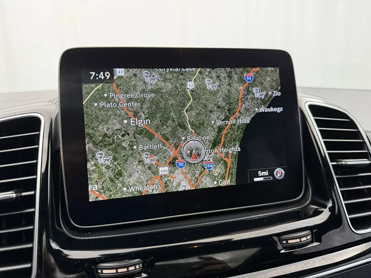 Mercedes-Benz GLE photo 18