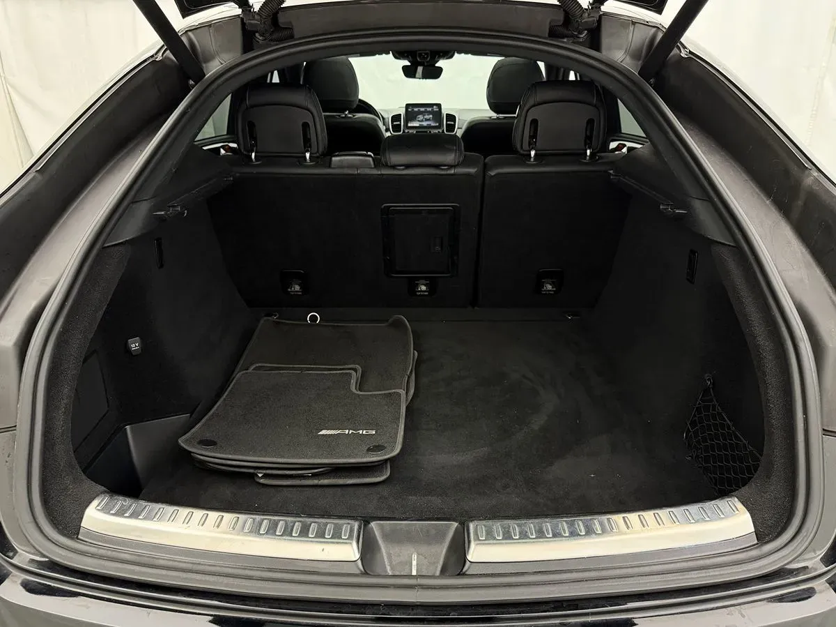 Mercedes-Benz GLE photo 38