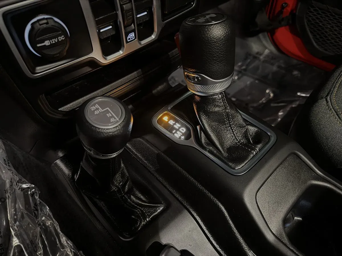 Jeep Wrangler photo 28