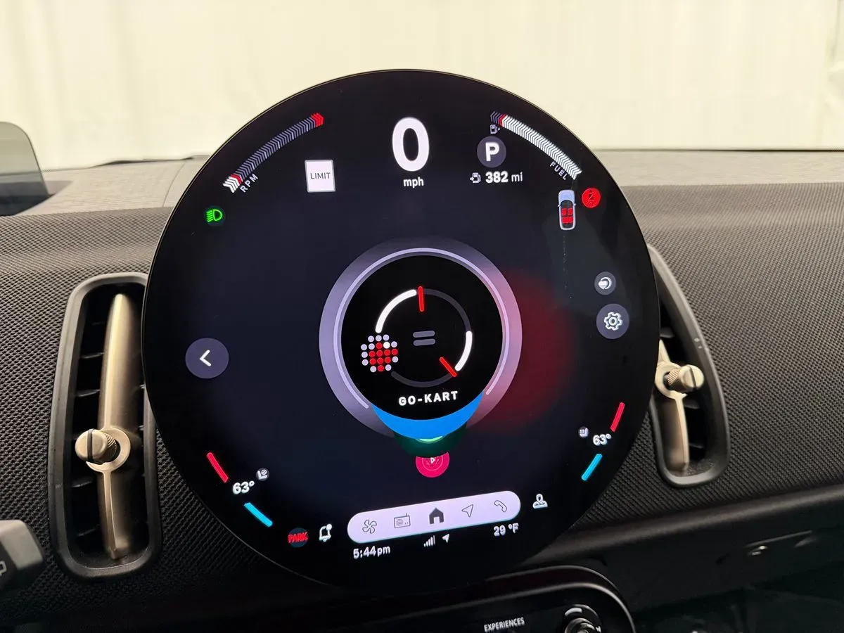 Mini Countryman photo 30