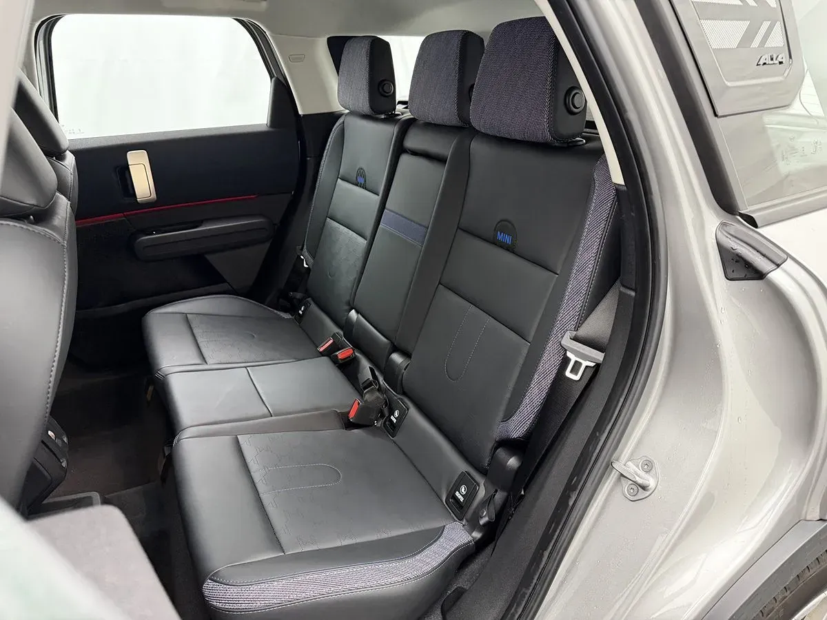 Mini Countryman photo 34