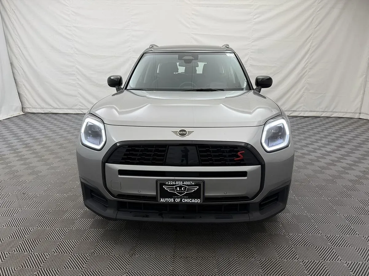 Mini Countryman photo 2