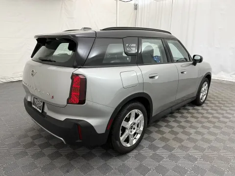 More photos of 2025 MINI Countryman S at Autos of Chicago, IL