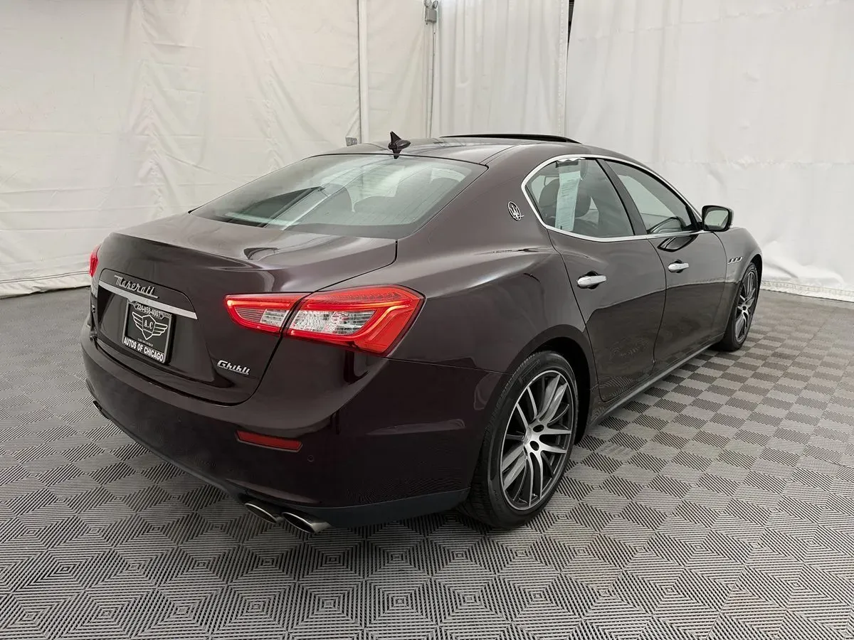 Maserati Ghibli photo 5