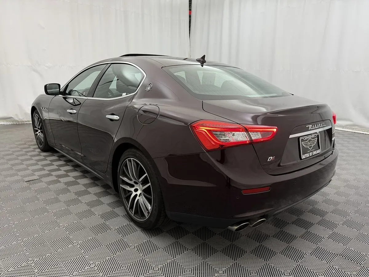 Maserati Ghibli photo 7