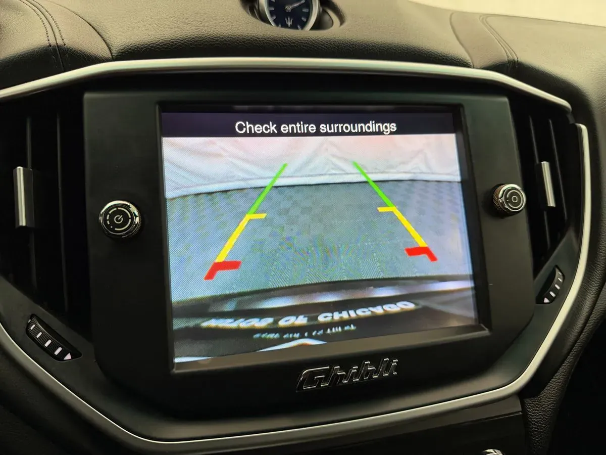 Maserati Ghibli photo 18