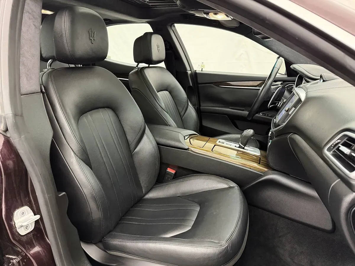 Maserati Ghibli photo 26