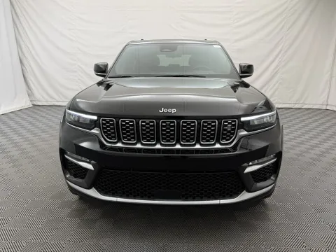 Photos of 2022 Jeep Grand Cherokee 4xe Summit Reserve for sale in Arlington Heights, IL at Autos of Chicago