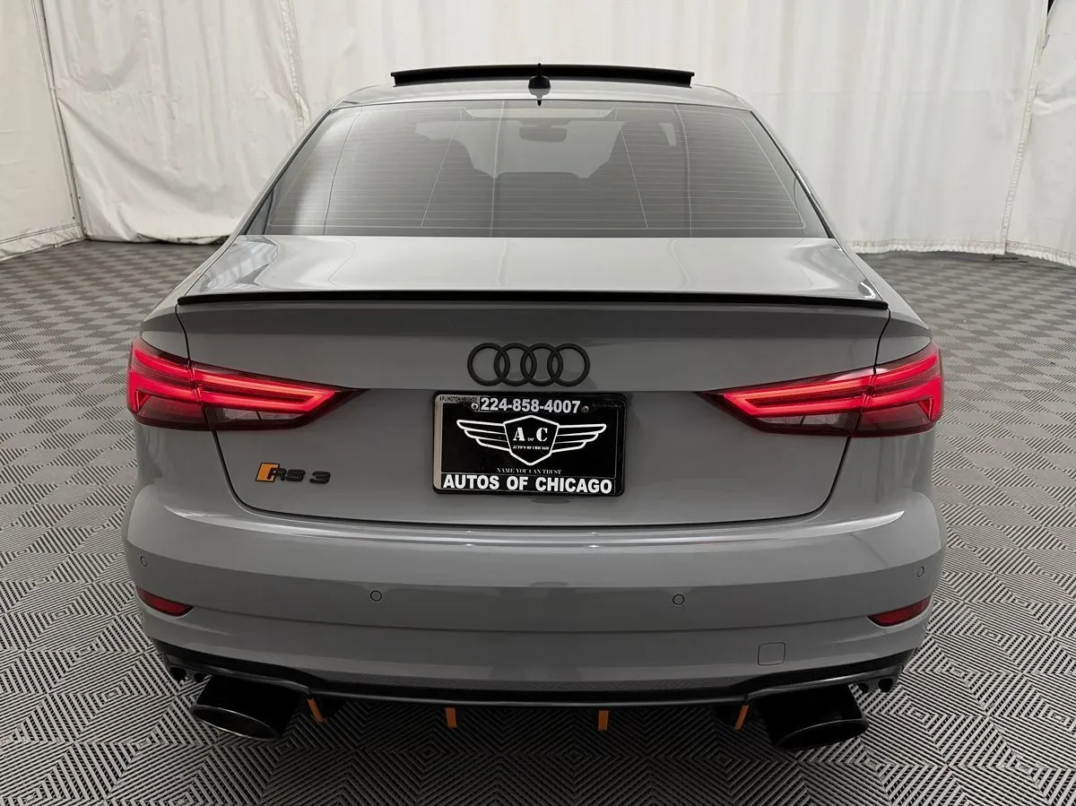 Audi RS 3 photo 5