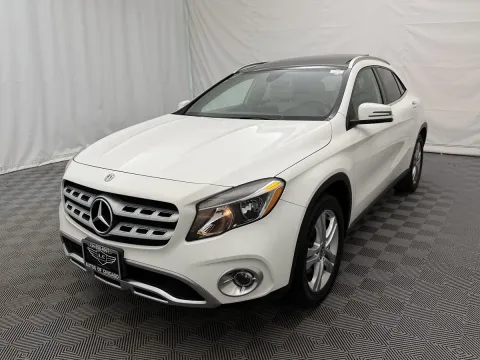 Photos of 2018 Mercedes-Benz GLA 250 for sale in Arlington Heights, IL at Autos of Chicago