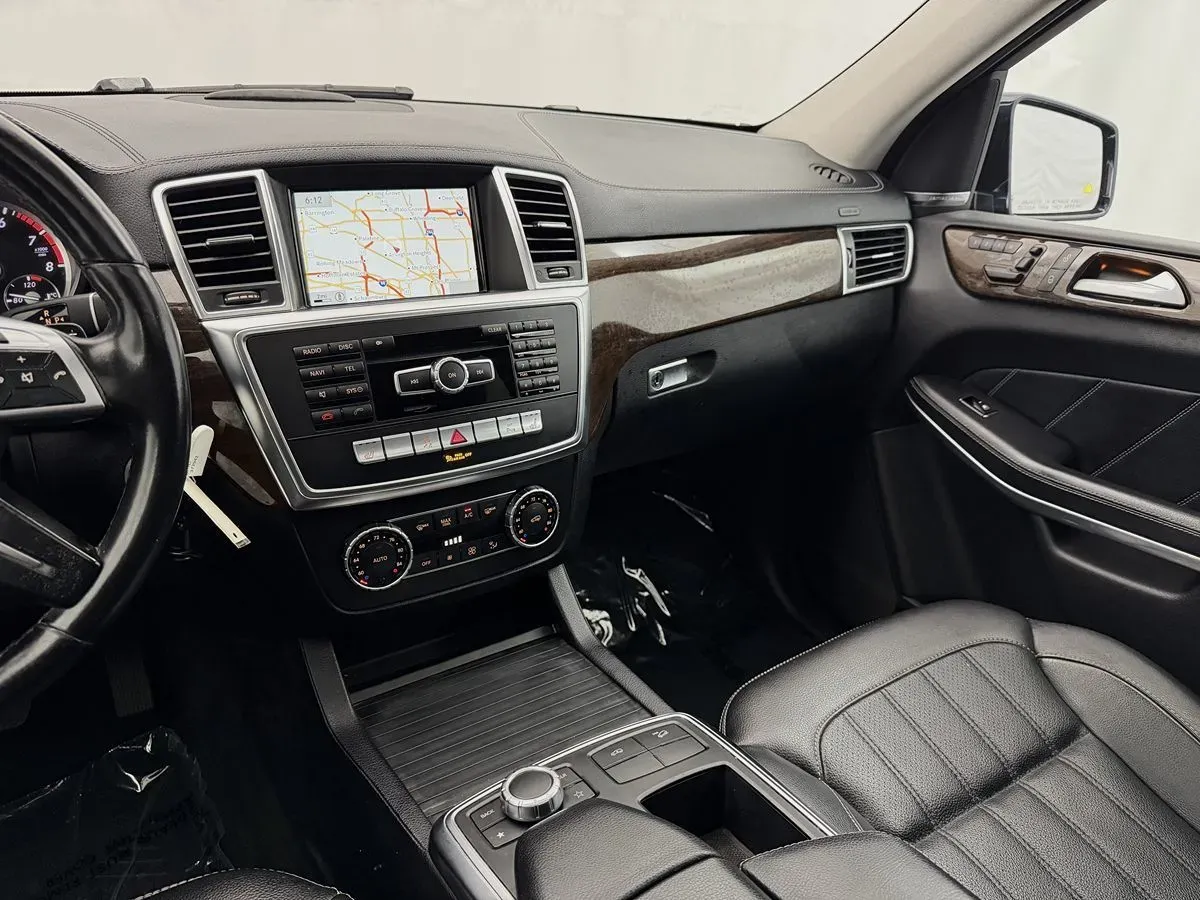 Mercedes-Benz GL-Class photo 13