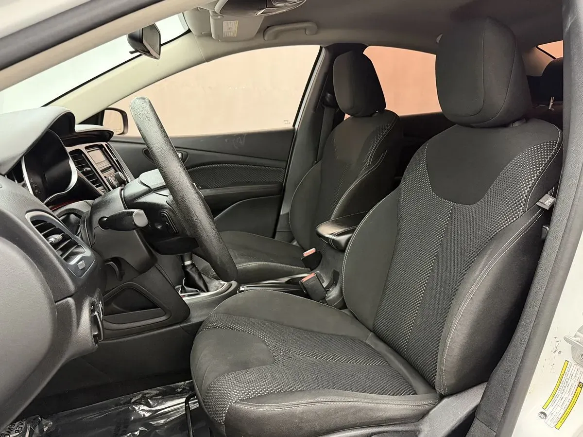 Dodge Dart photo 6