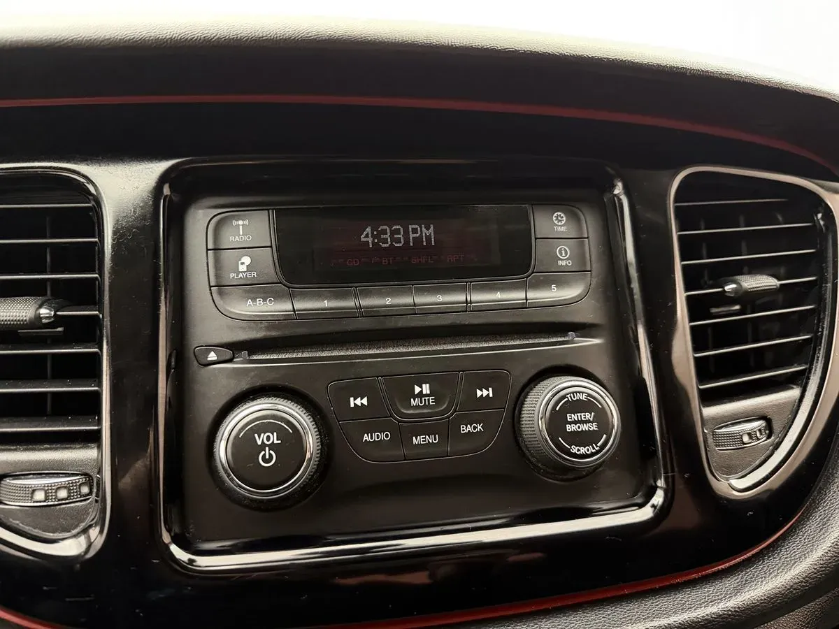 Dodge Dart photo 10
