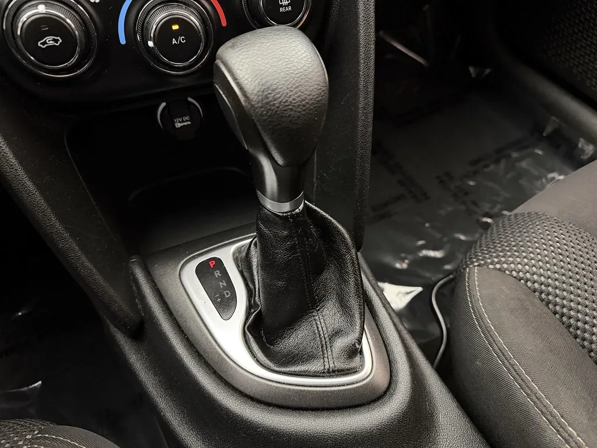 Dodge Dart photo 11