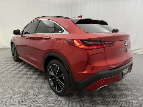 More photos of 2022 INFINITI QX55 ESSENTIAL at Autos of Chicago, IL