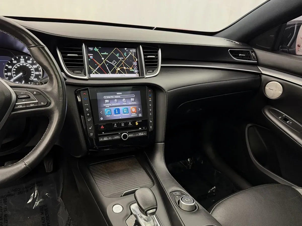 Infiniti QX55 photo 18