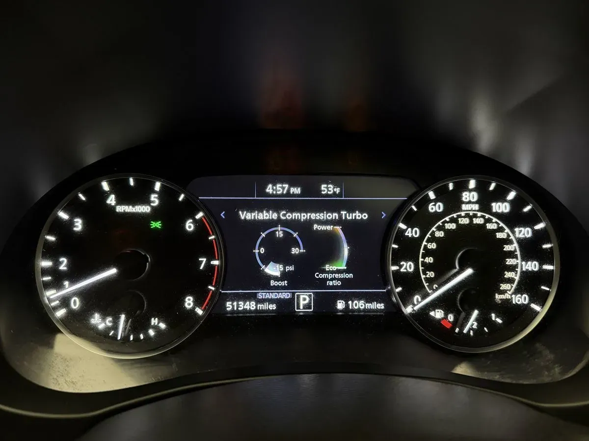 Infiniti QX55 photo 11