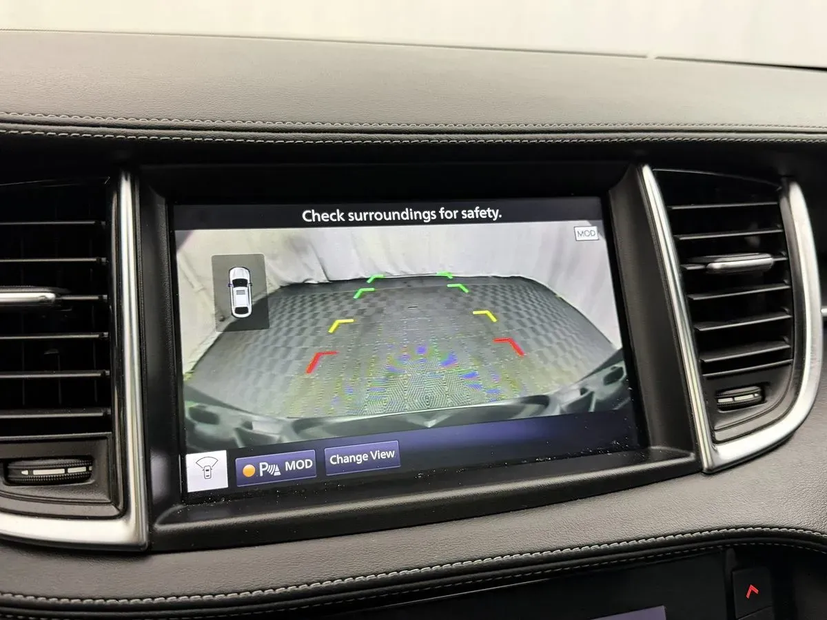 Infiniti QX55 photo 24