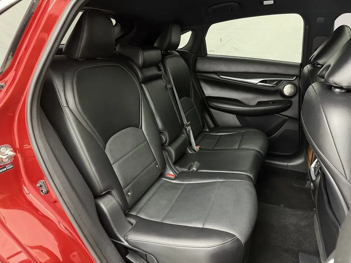 Infiniti QX55 photo 32