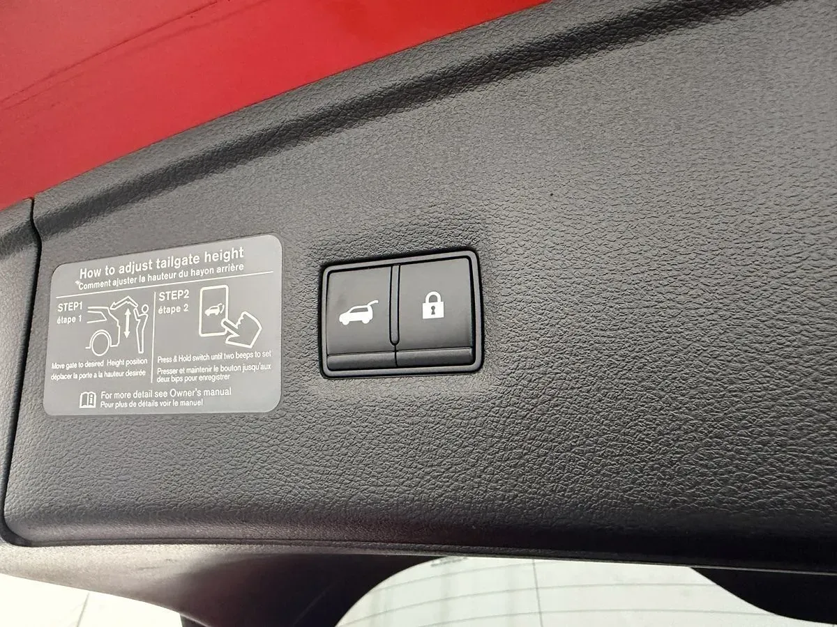 Infiniti QX55 photo 35