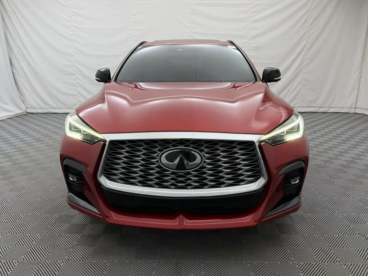 Infiniti QX55 photo 2