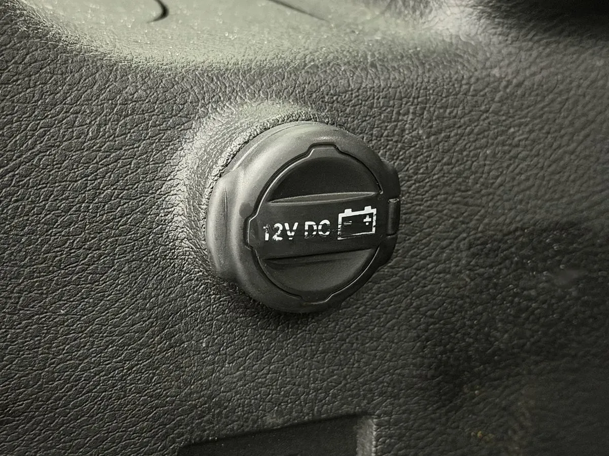 Jeep Wrangler photo 32