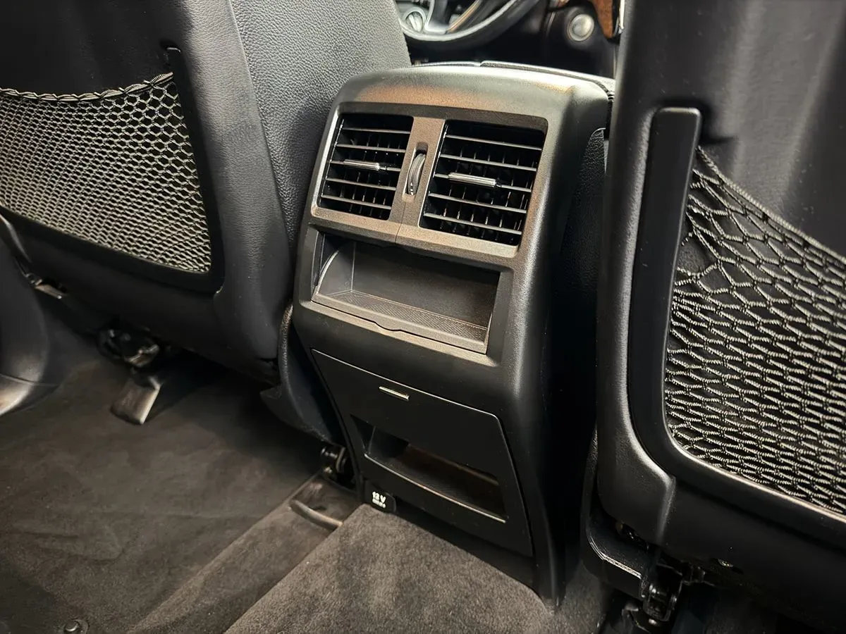 Mercedes-Benz GLE photo 27