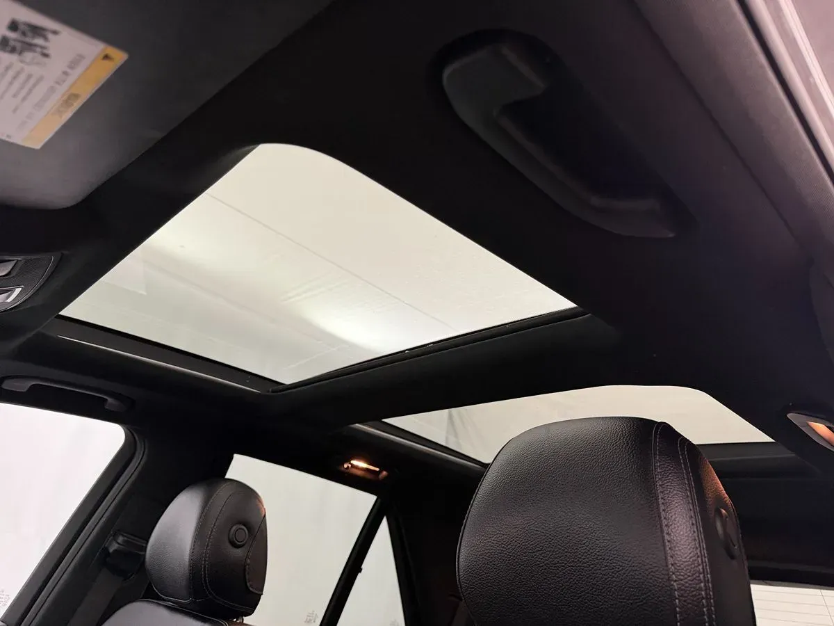 Mercedes-Benz GLE photo 9