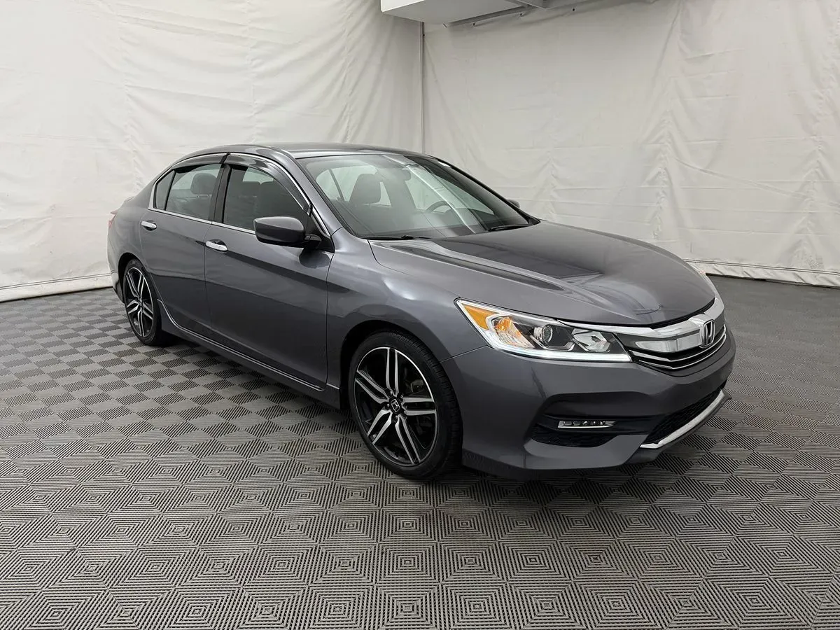 Honda Accord photo 4