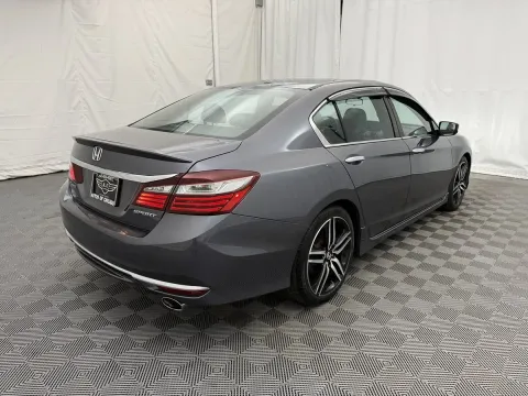 More photos of 2016 Honda Accord Sedan Sport at Autos of Chicago, IL