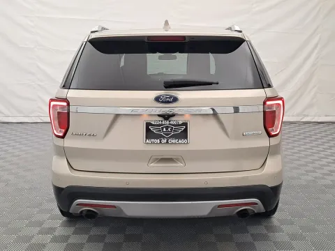 More photos of 2017 Ford Explorer Limited at Autos of Chicago, IL