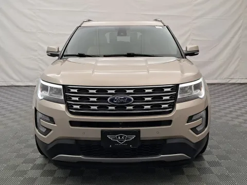 Photos of 2017 Ford Explorer Limited for sale in Arlington Heights, IL at Autos of Chicago