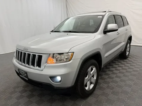 Photos of 2012 Jeep Grand Cherokee Laredo for sale in Arlington Heights, IL at Autos of Chicago
