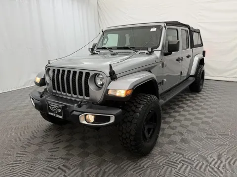 Photos of 2021 Jeep Gladiator Sport S for sale in Arlington Heights, IL at Autos of Chicago