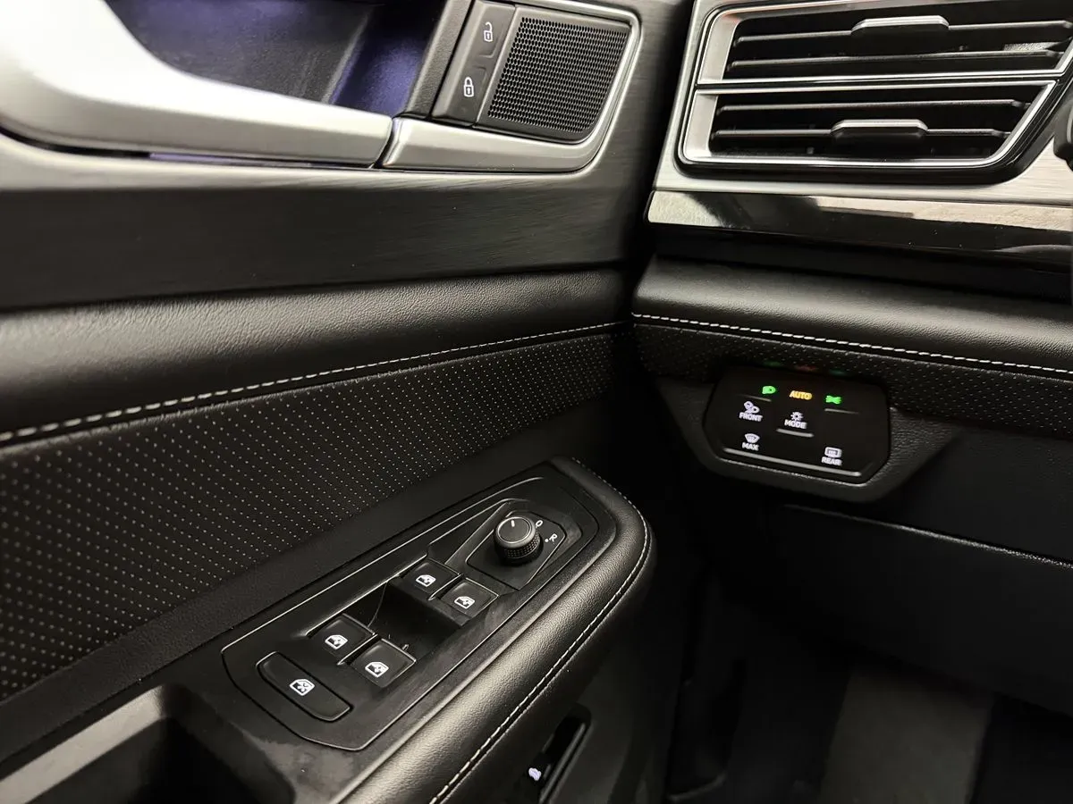 Volkswagen Atlas Cross Sport photo 15