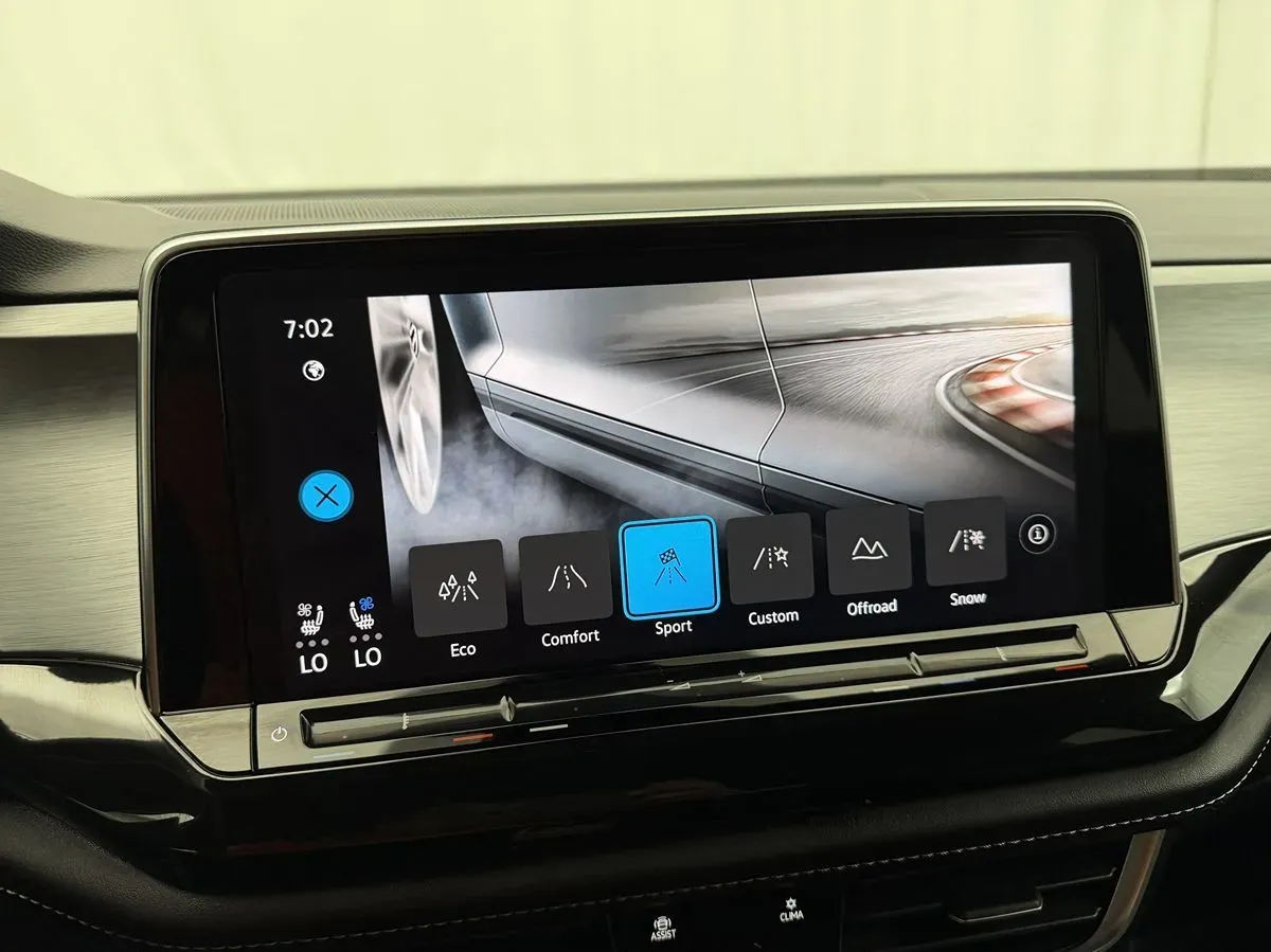 Volkswagen Atlas Cross Sport photo 26