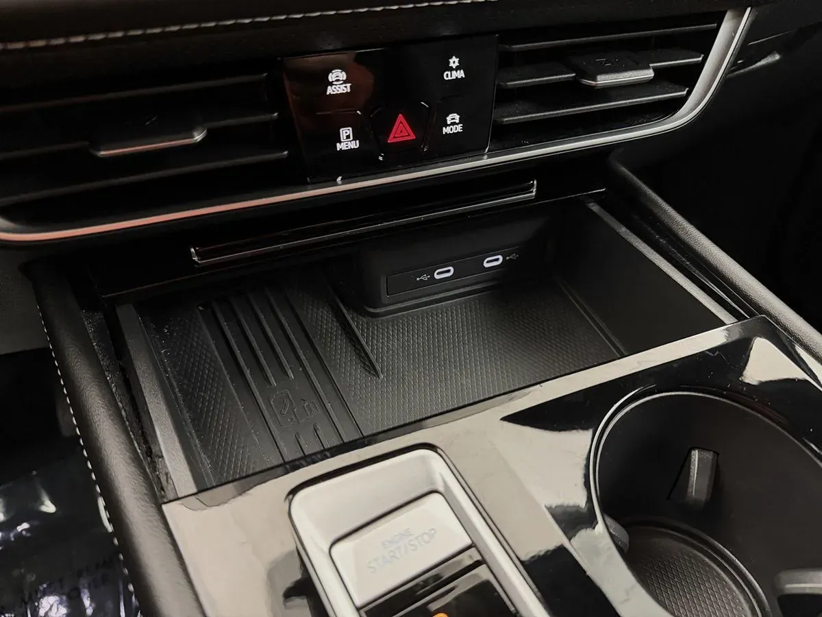 Volkswagen Atlas Cross Sport photo 32