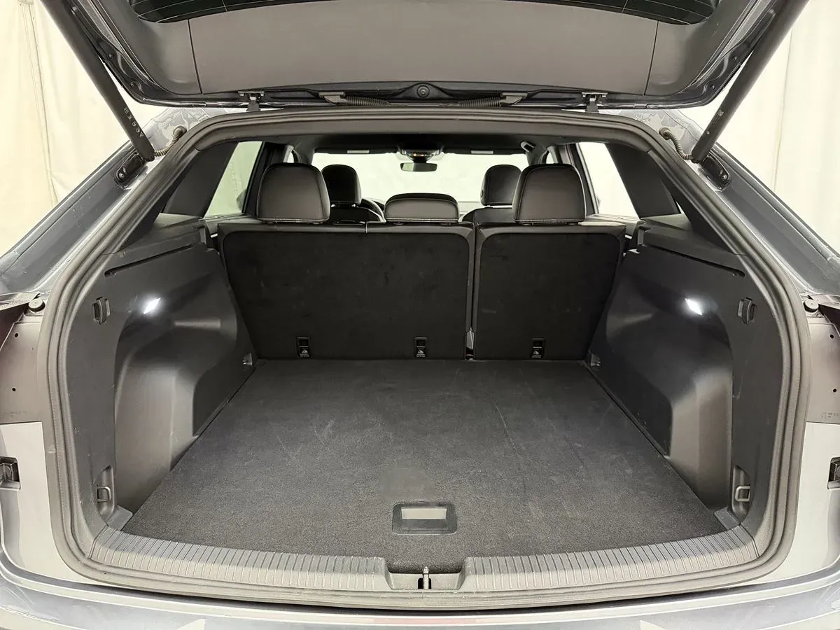 Volkswagen Atlas Cross Sport photo 38