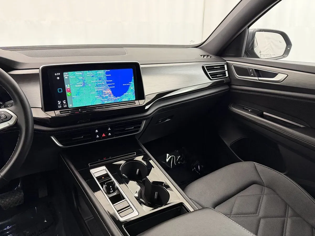 Volkswagen Atlas Cross Sport photo 17