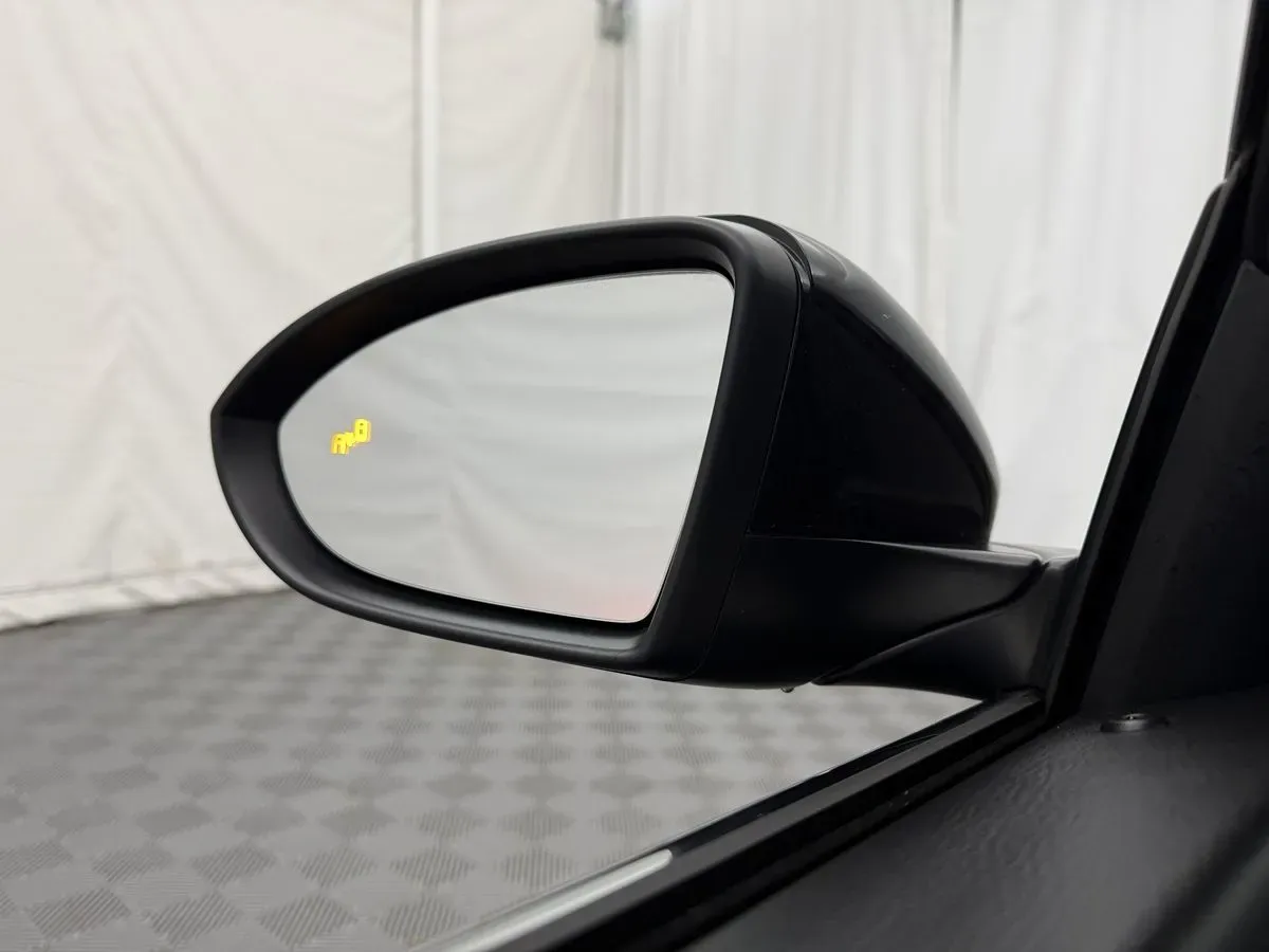 Volkswagen Atlas Cross Sport photo 16