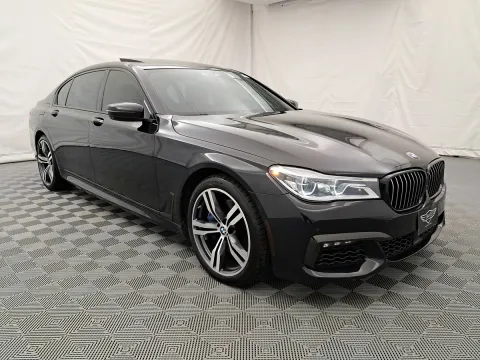 Photos of 2019 BMW 7 Series 750i xDrive for sale in Arlington Heights, IL at Autos of Chicago